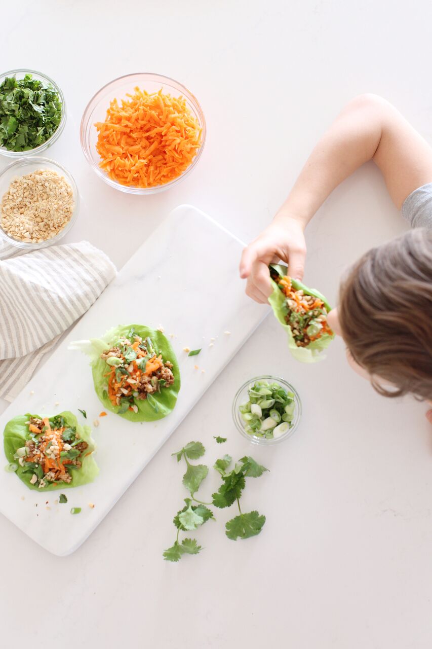 Lettuce Wraps for an easy veggie packed dinner, lunch or appetizer that can be made vegan.
