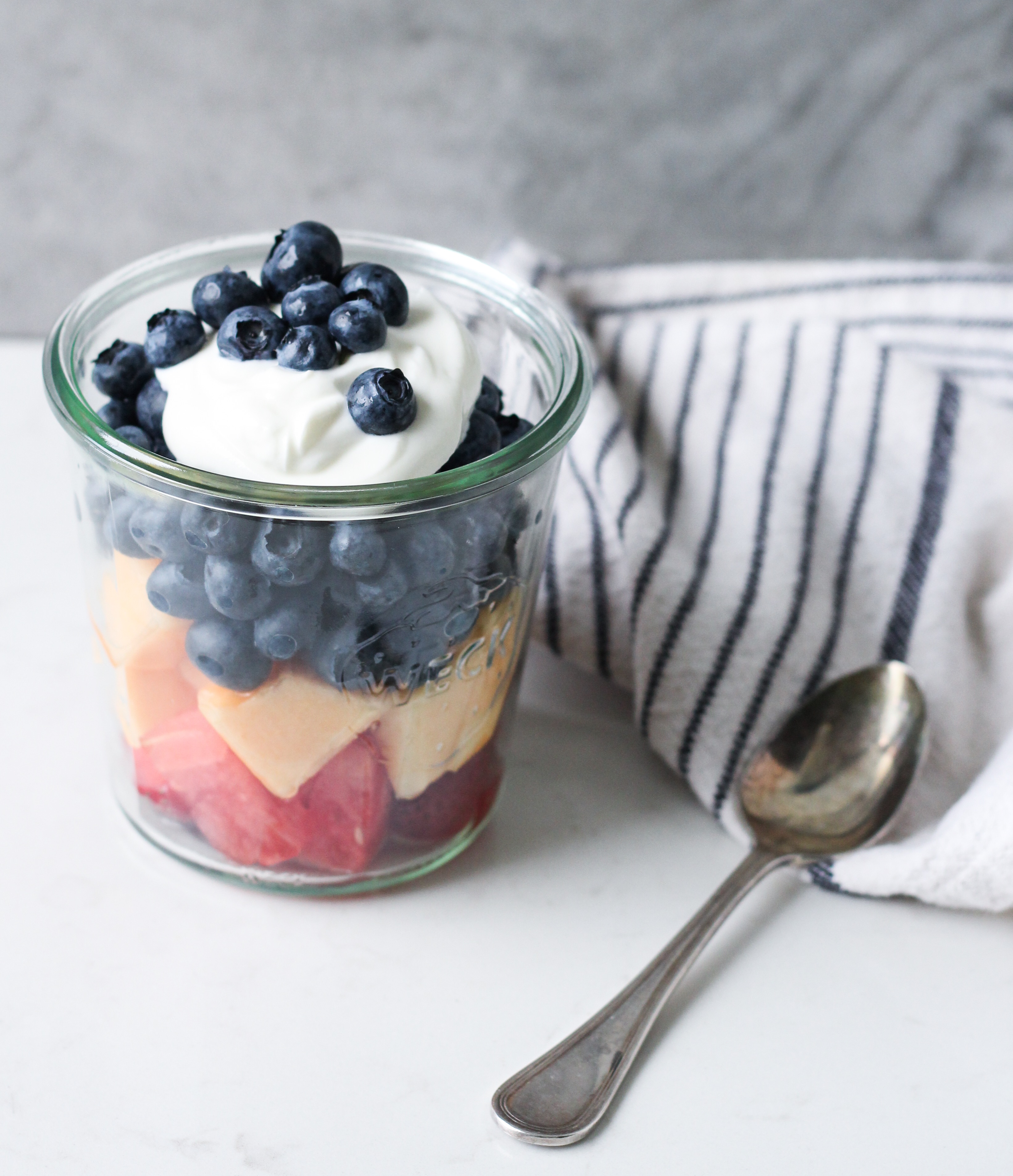 Mason Jar Yogurt Parfait