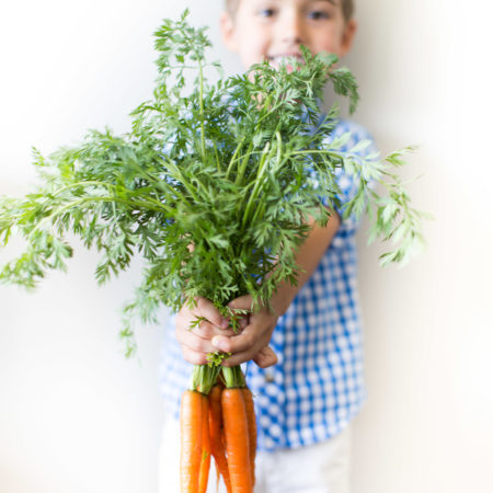 How to Get Your Kids to Eat Healthier: 9 Tips from a dietitian mom!