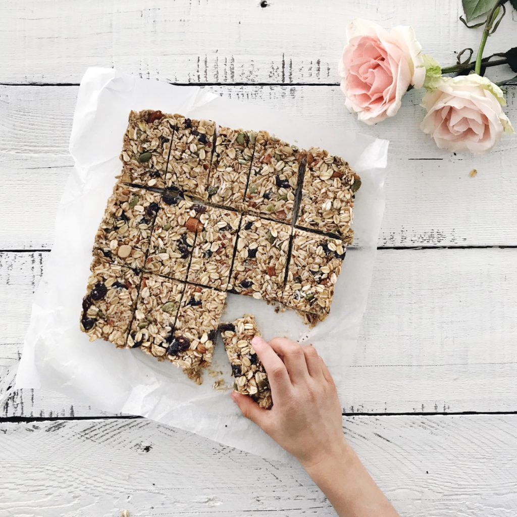 Healthy homemade granola bars by Tori Wesszer of Fraiche Nutrition