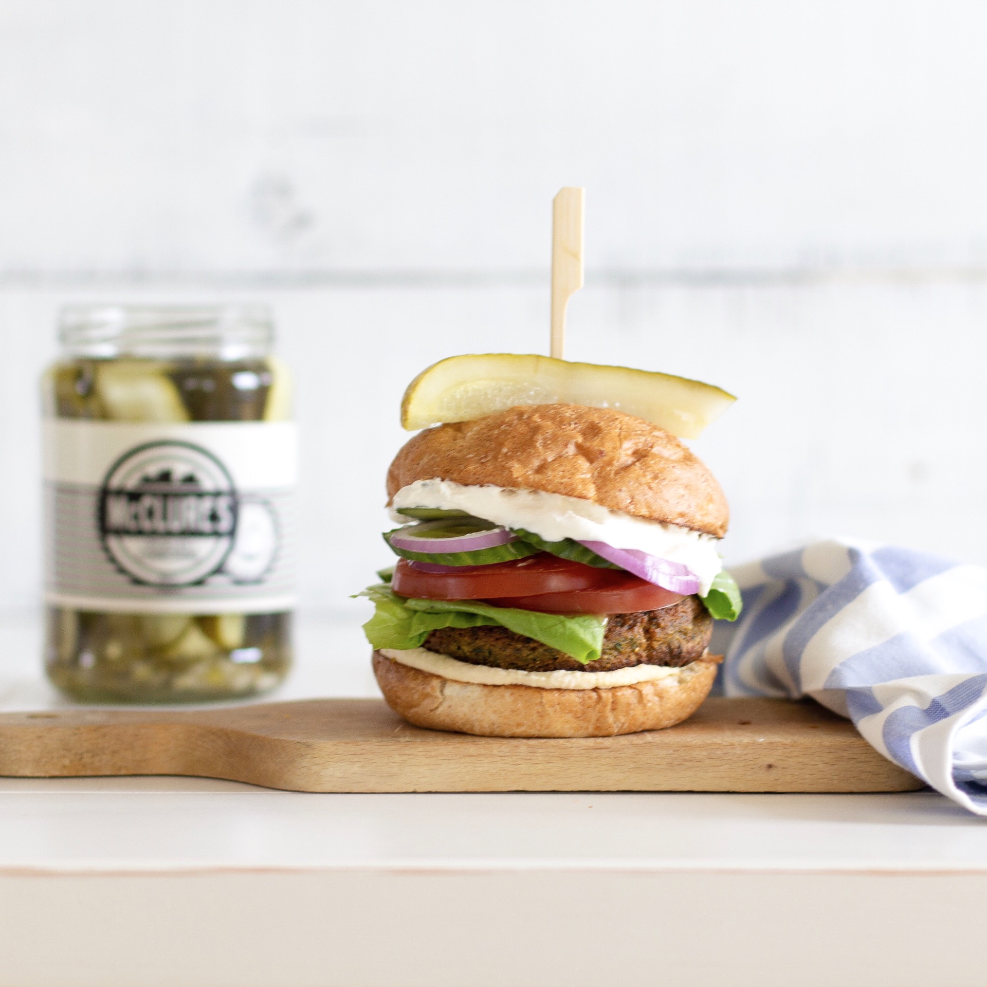 Veggie Burger Standoff: A dietitian's guide to choosing the best veggie burger!
