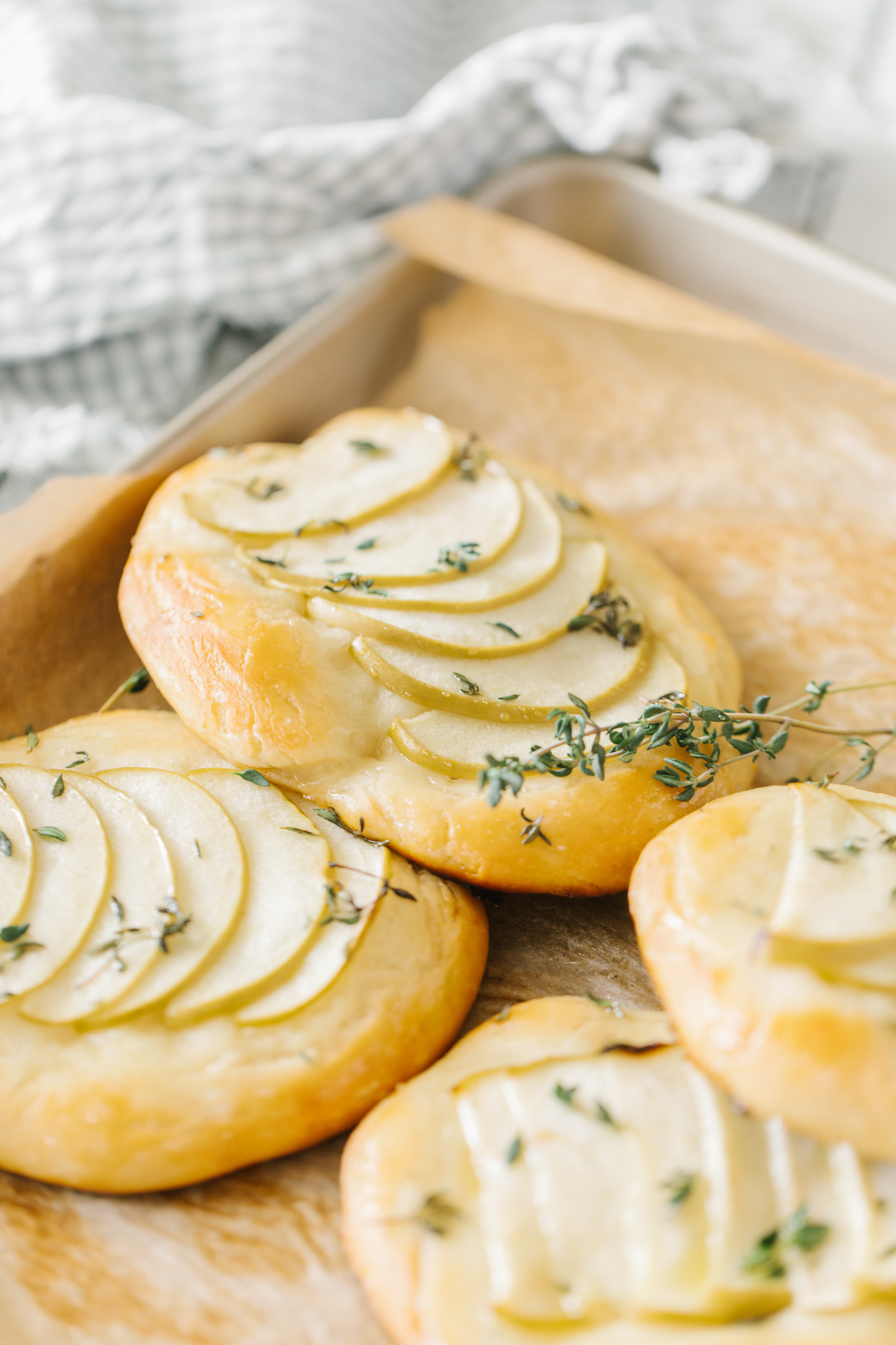 Apple Thyme Foccacia