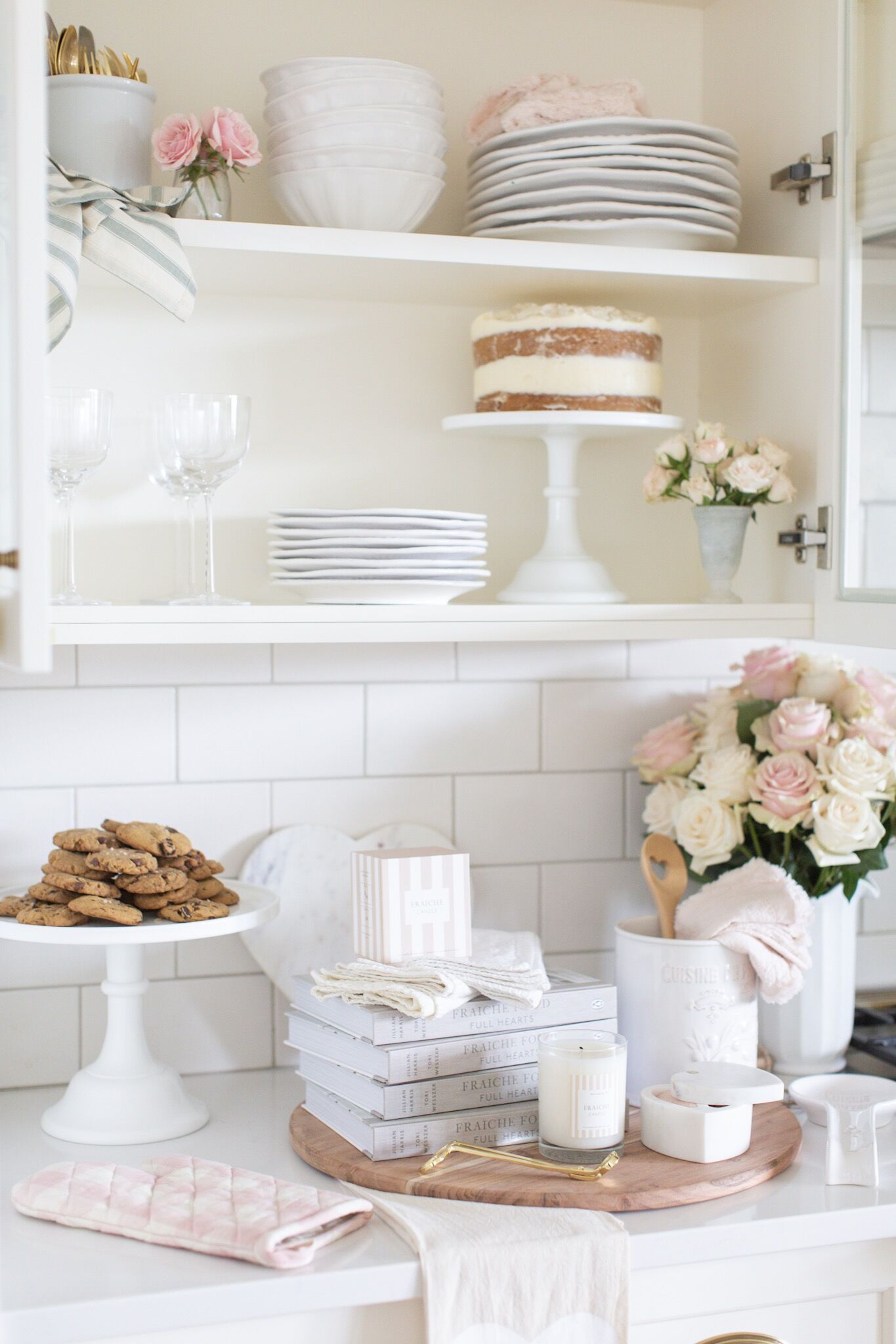Beautiful Kitchen and Tableware from Tori Wesszer + Jillian Harris's Fraîche Kitchen Collection with the Cross. This stunning seasonal decor makes a perfect gift for the holidays!