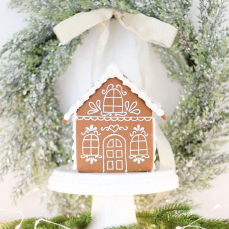 How To Build The Perfect Gingerbread House