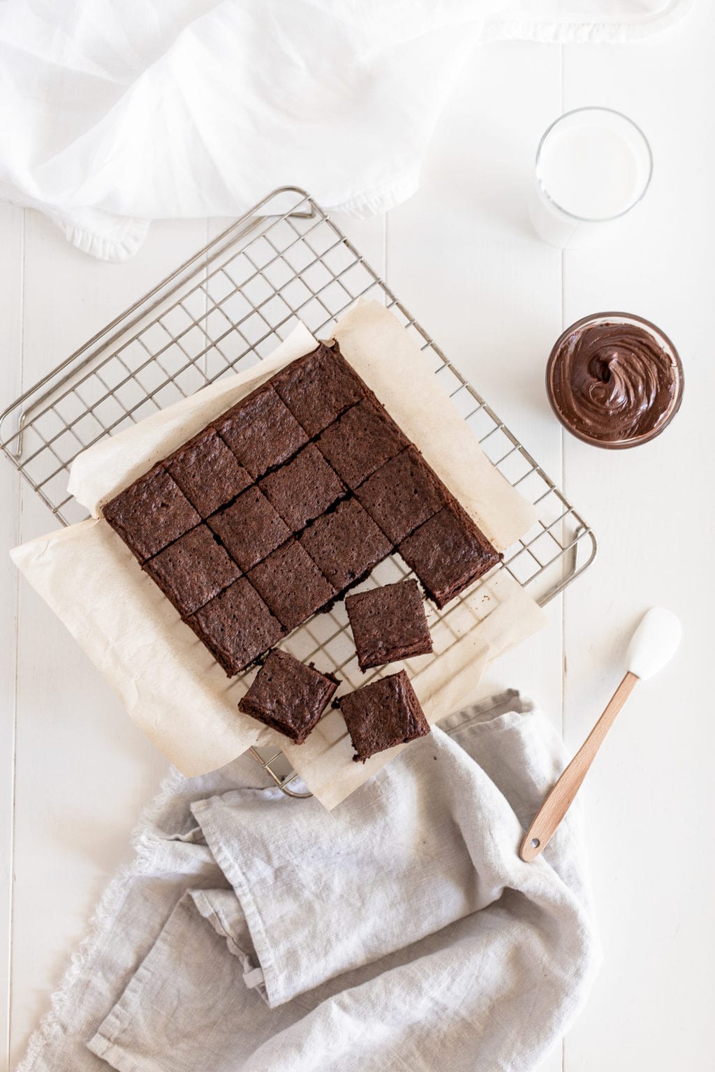 Old fashioned one-bowl brownies