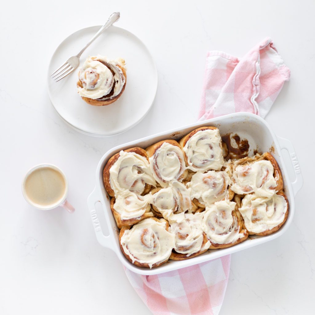 Cinnamon Roll in a Mug - i am baker