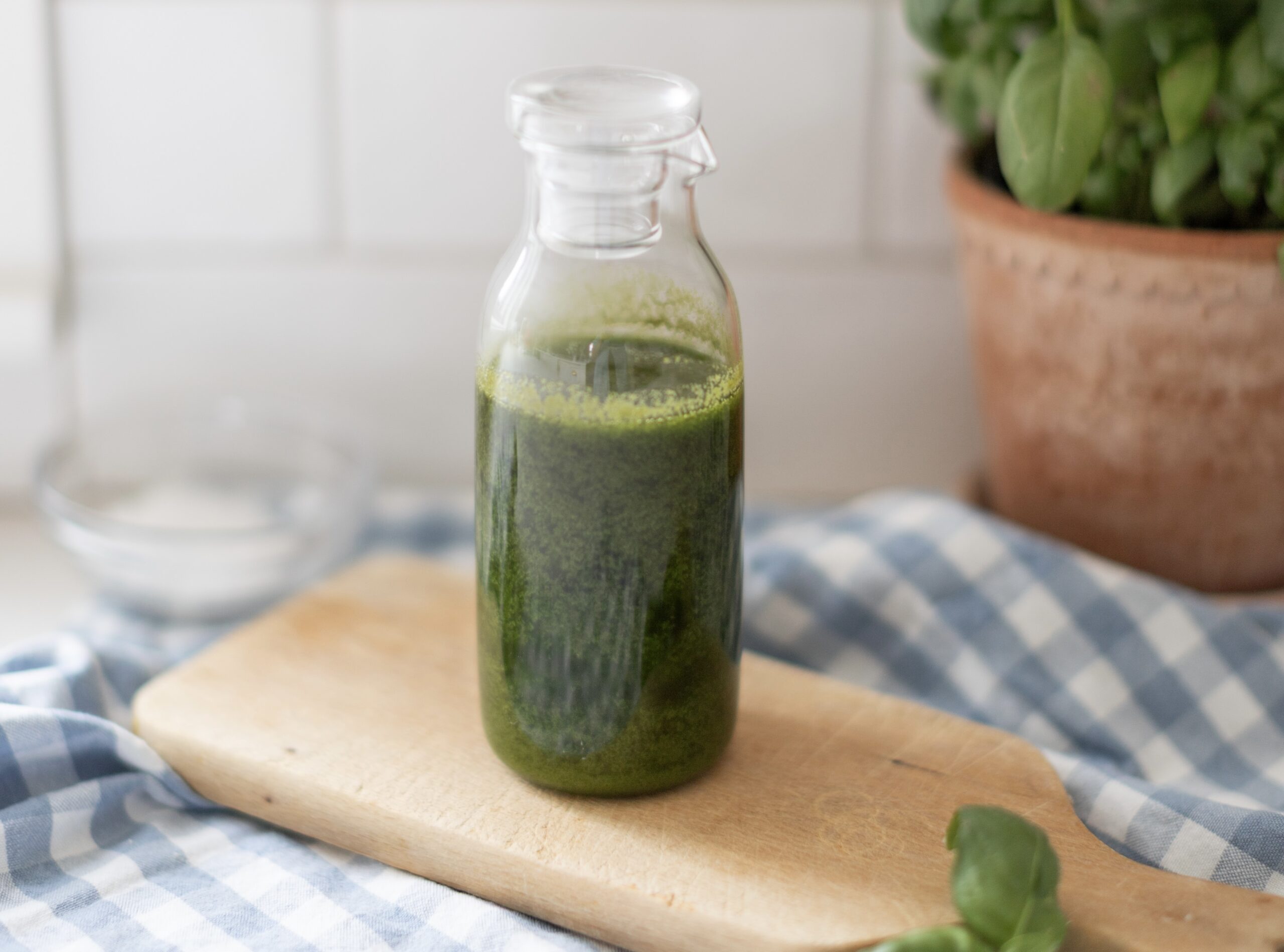 Basil oil