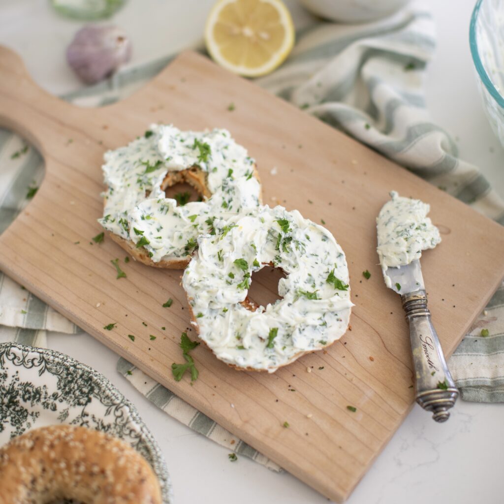 Parsley cream cheese